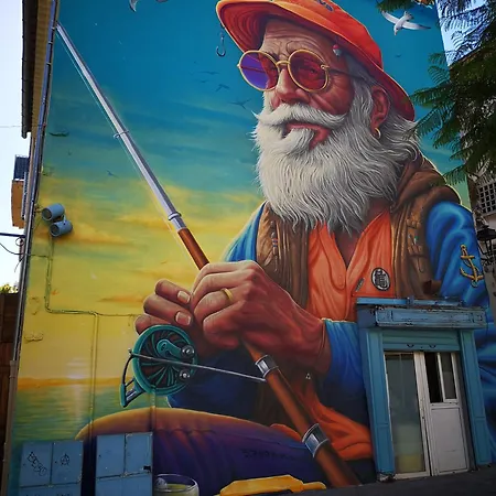 Avec Piscine Et Garage Proche Et Commerces Ла-Сейн-сюр-Мер