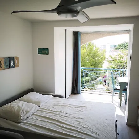 Avec Piscine Et Garage Proche Et Commerces Appartamento La Seyne-sur-Mer