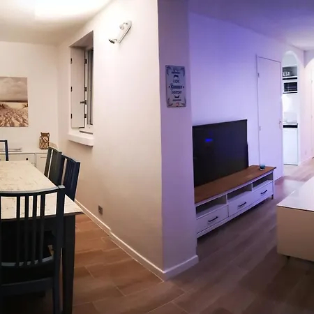 Appartamento Avec Piscine Et Garage Proche Et Commerces *